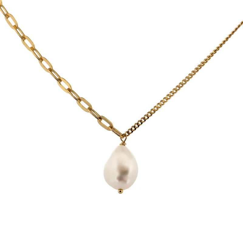 Ladies necklaces personalized-Dainty London Gold Large Pearl Necklace