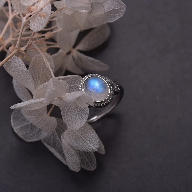 Ladies rings gold-plated-Retro Vibes Moonstone Ring