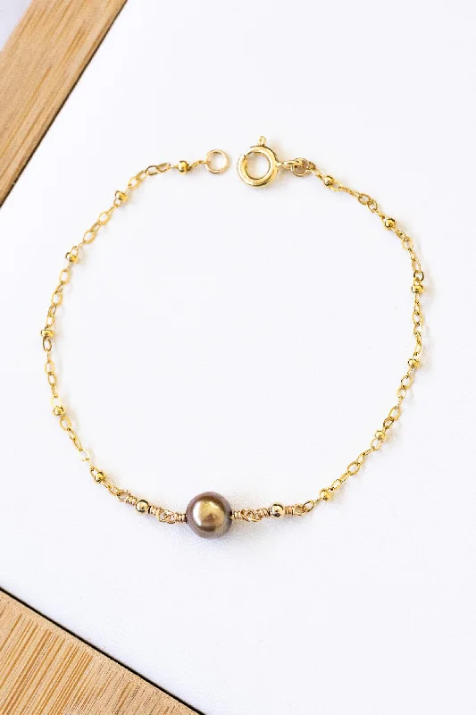 Ladies bracelets top brands-Flat Chocolate Pearl Beam Bracelet