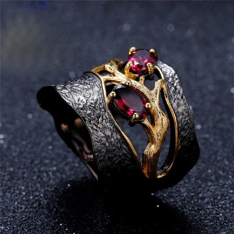 Ladies rings lightweight feel-Retro Red Garnet Ring