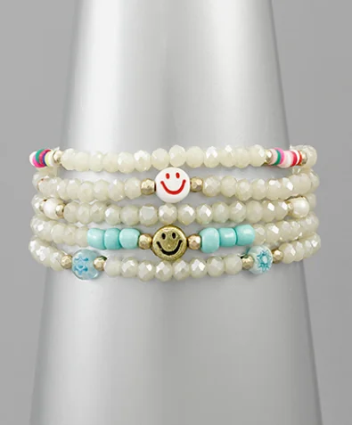 Ladies bracelets gold-plated-Smile Charm Bead Bracelet Set - Ivory/Mint