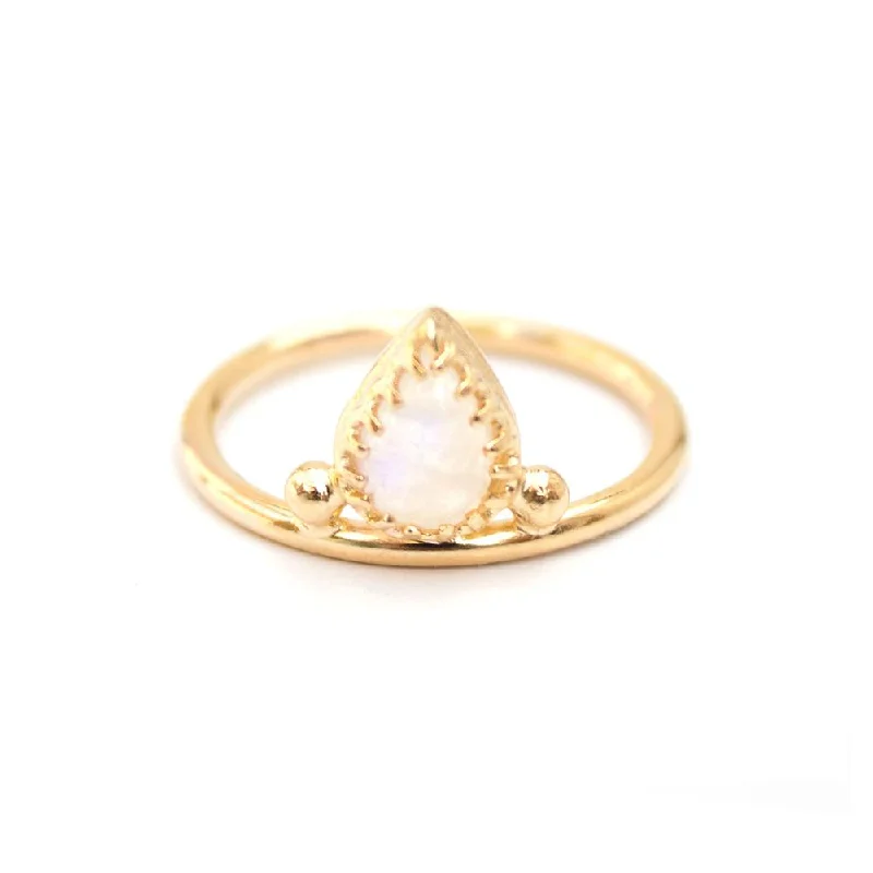 Ladies rings best brands-Pera Gold Vermeil Ring