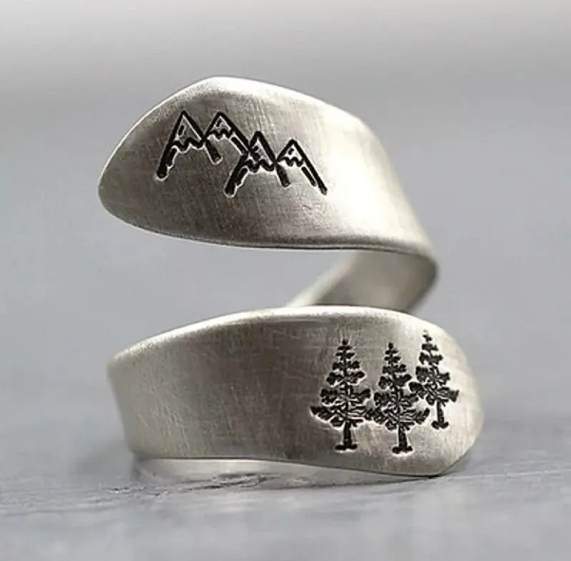 Ladies rings standout pieces-Winding Mountain Adjustable Ring