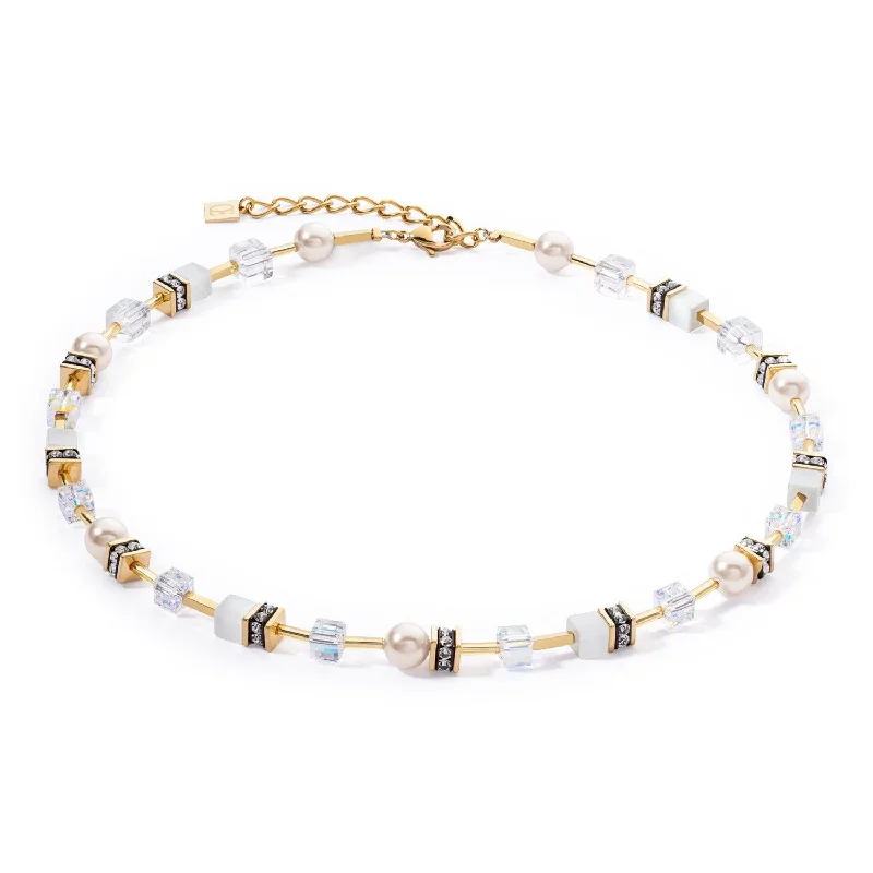 Ladies necklaces age-appropriate-Coeur De Lion GeoCUBE® Iconic Pearl Mix Gold-White Necklace