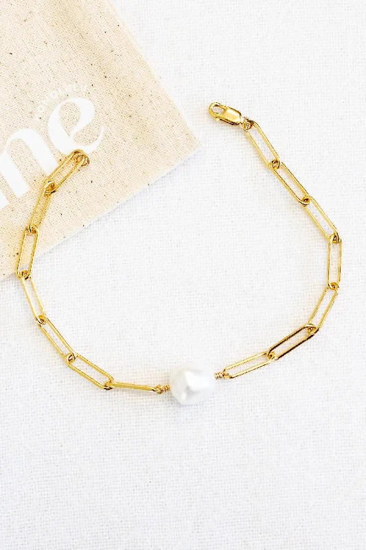 Ladies bracelets top brands-Large Pearl Thick Ann Bracelet