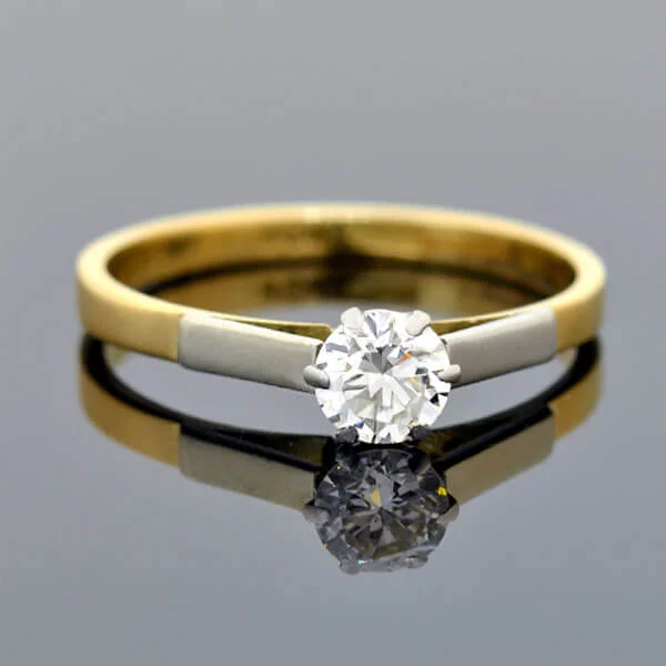 Ladies wedding rings gold designs-Edwardian 18kt/Platinum Diamond Engagement Ring 0.40ct