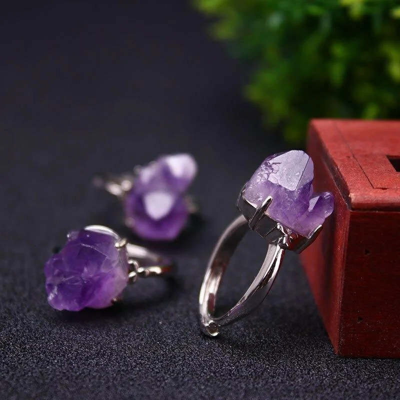 Ladies rings sale events-Natural Purple Amethyst Crystal Ring