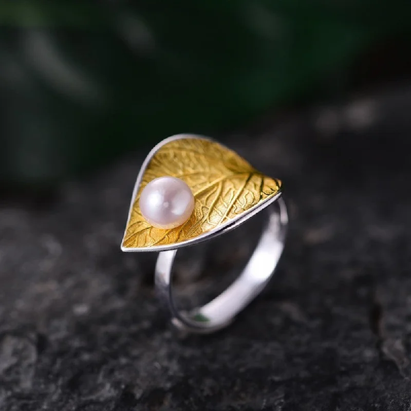 Ladies rings heart shapes-Sterling Silver Leaf Pearl Ring